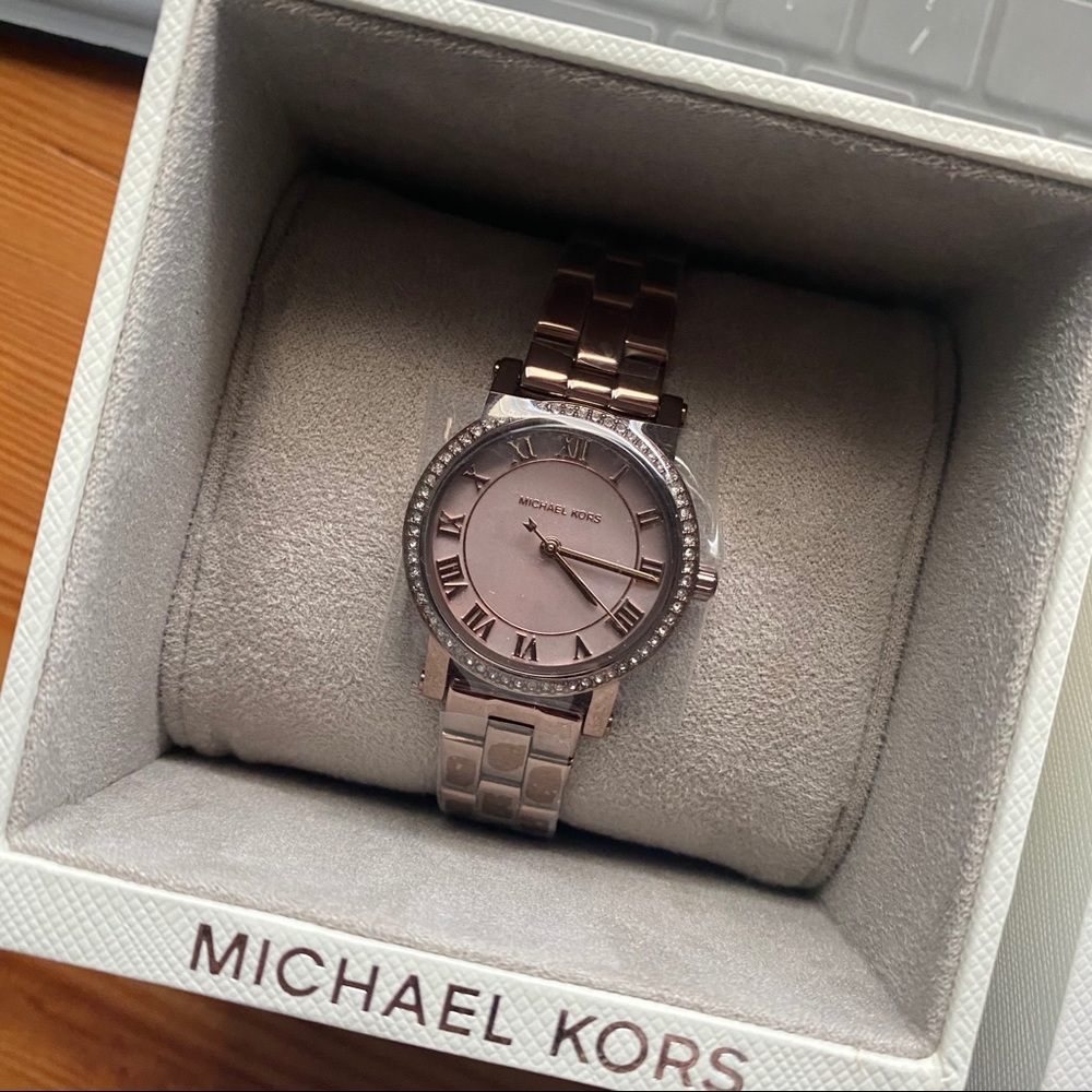 nwt michael kors watch